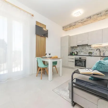 Piccola Perla Di Comfort E Stile Apartman