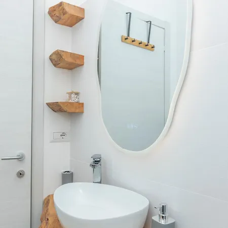 Piccola Perla Di Comfort E Stile